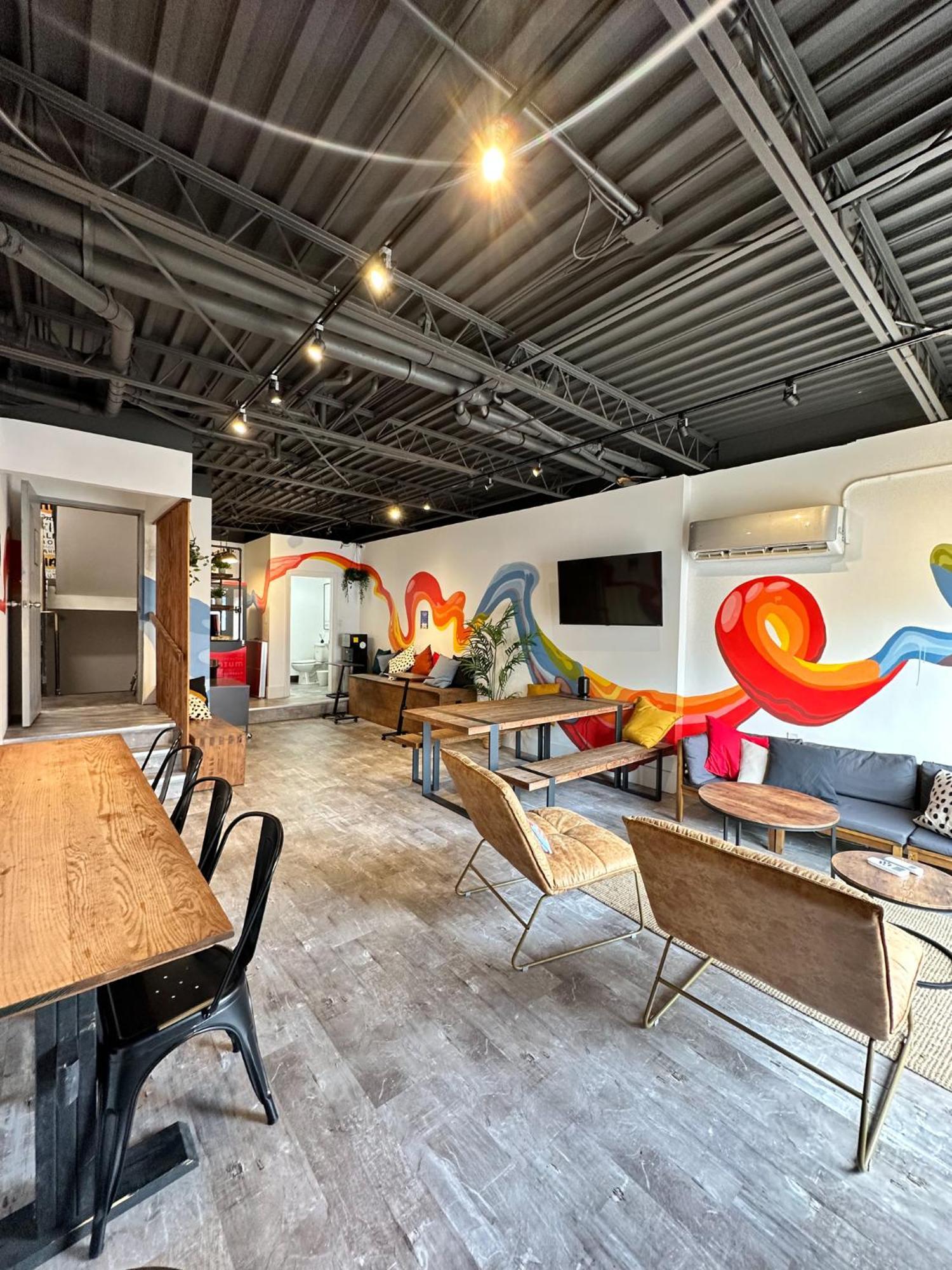 Samesun Toronto Hostel Bagian luar foto